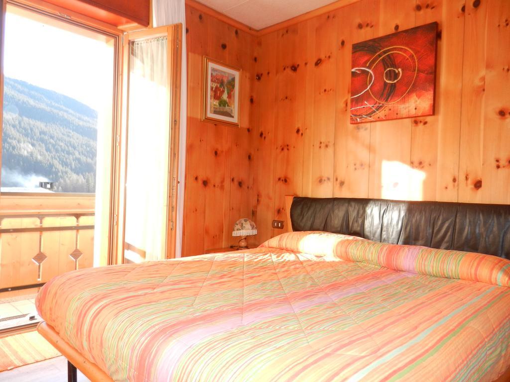 Casa Elda Apartman Isolaccia Kültér fotó